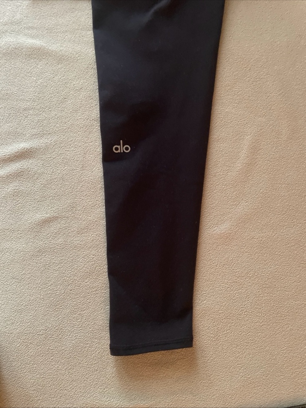 Alo Yoga Pants Womens Medium Black Leggings Athletic Workout - Picture 5 of 11